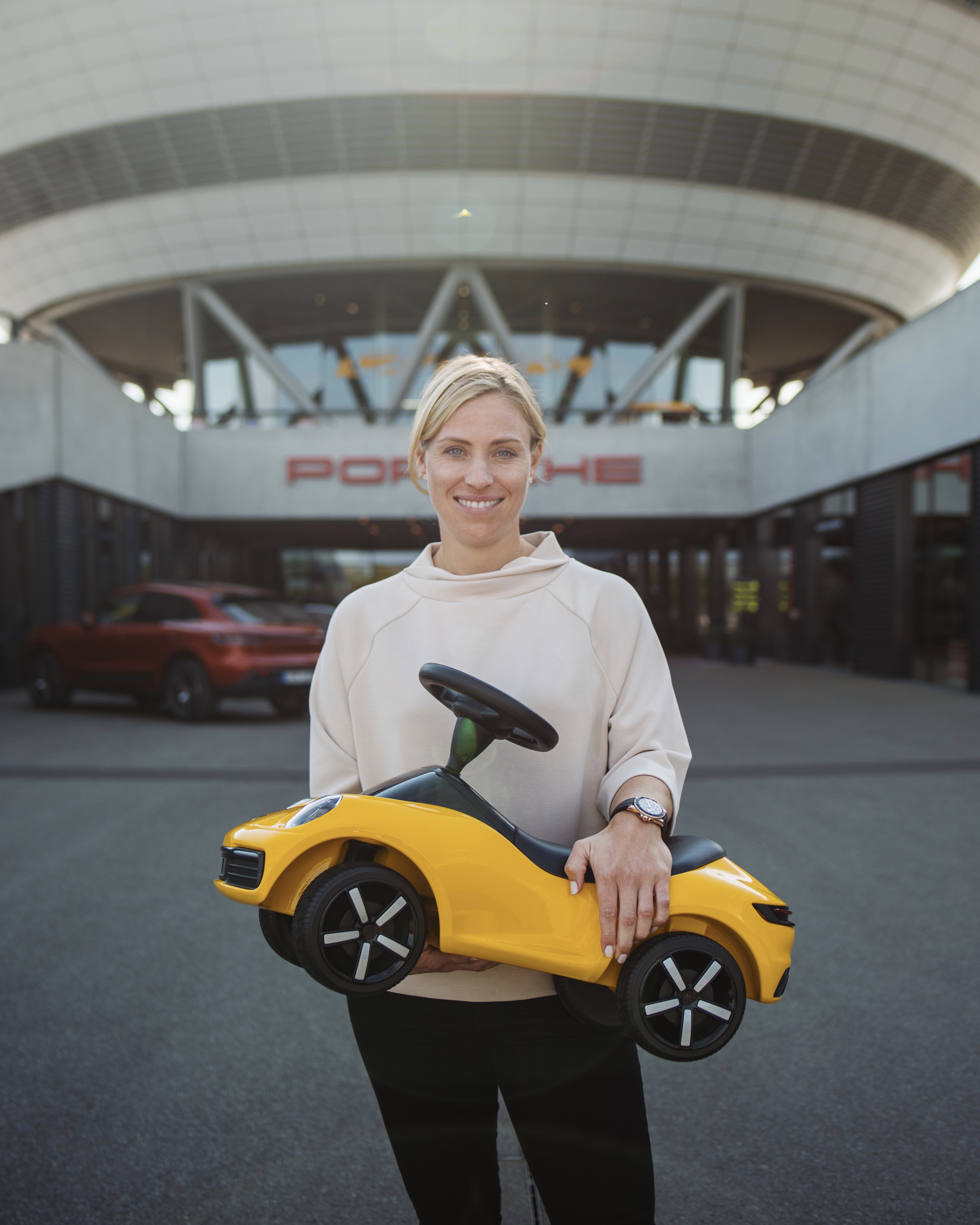 Angelique Kerber, planta de Porsche en Leipzig, Porsche AG, 2022