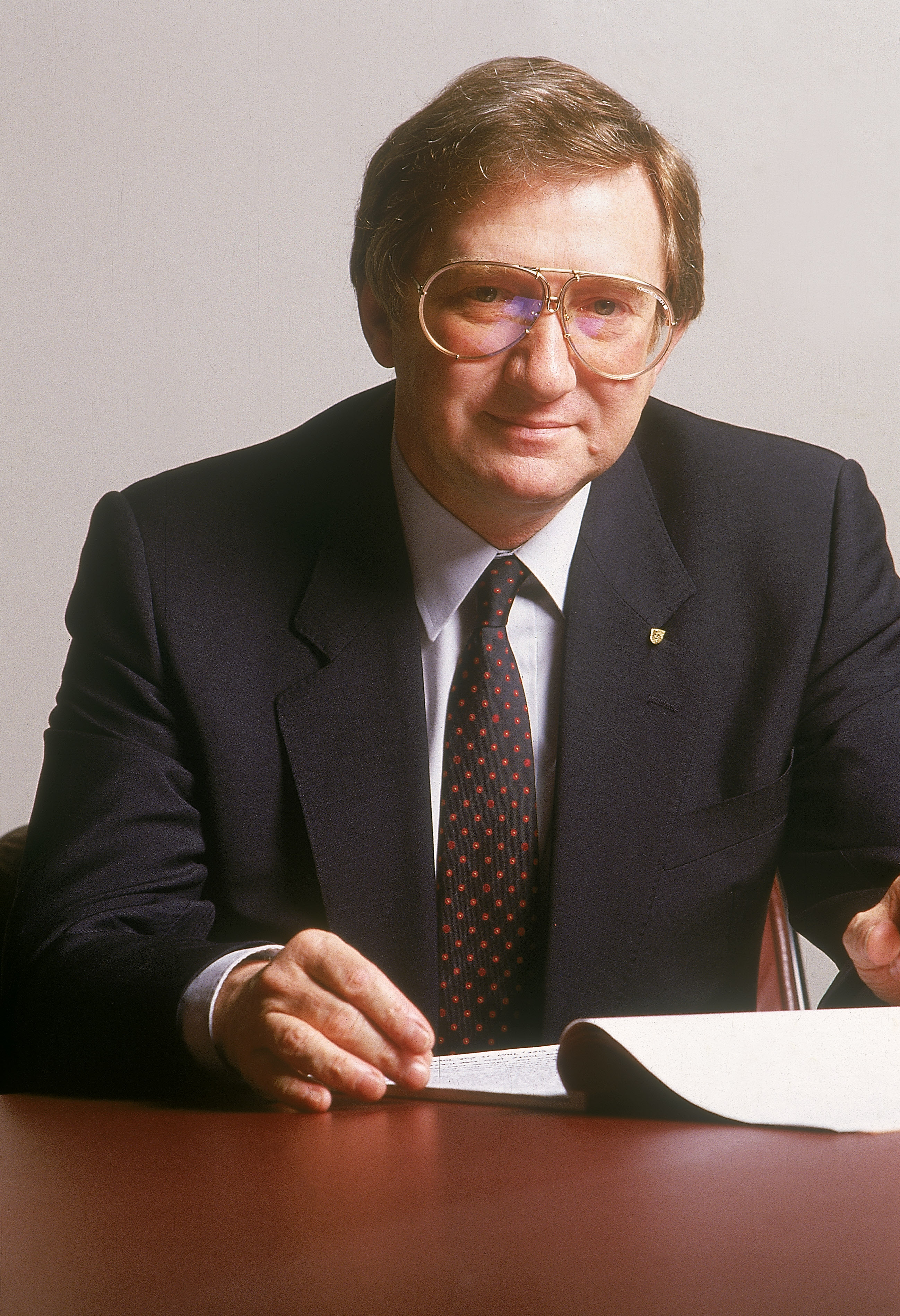 Peter Schutz, Presidente del Consejo de Dirección de Porsche AG entre 1981 y 1987, 40º aniversario de Porsche Ibérica (1984-2024)