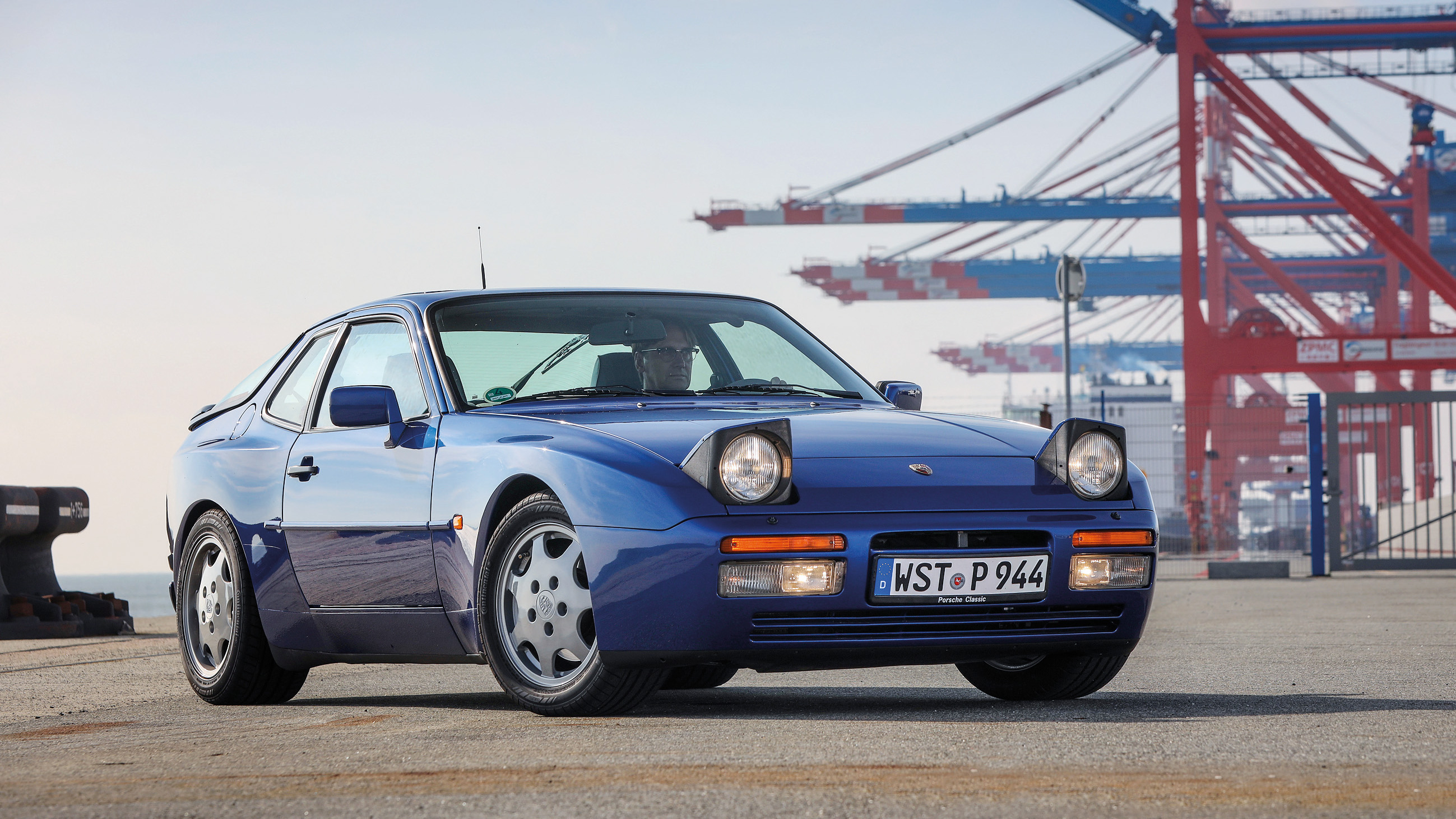 Restauración De Un Porsche 944 S2 - Porsche Newsroom ESP