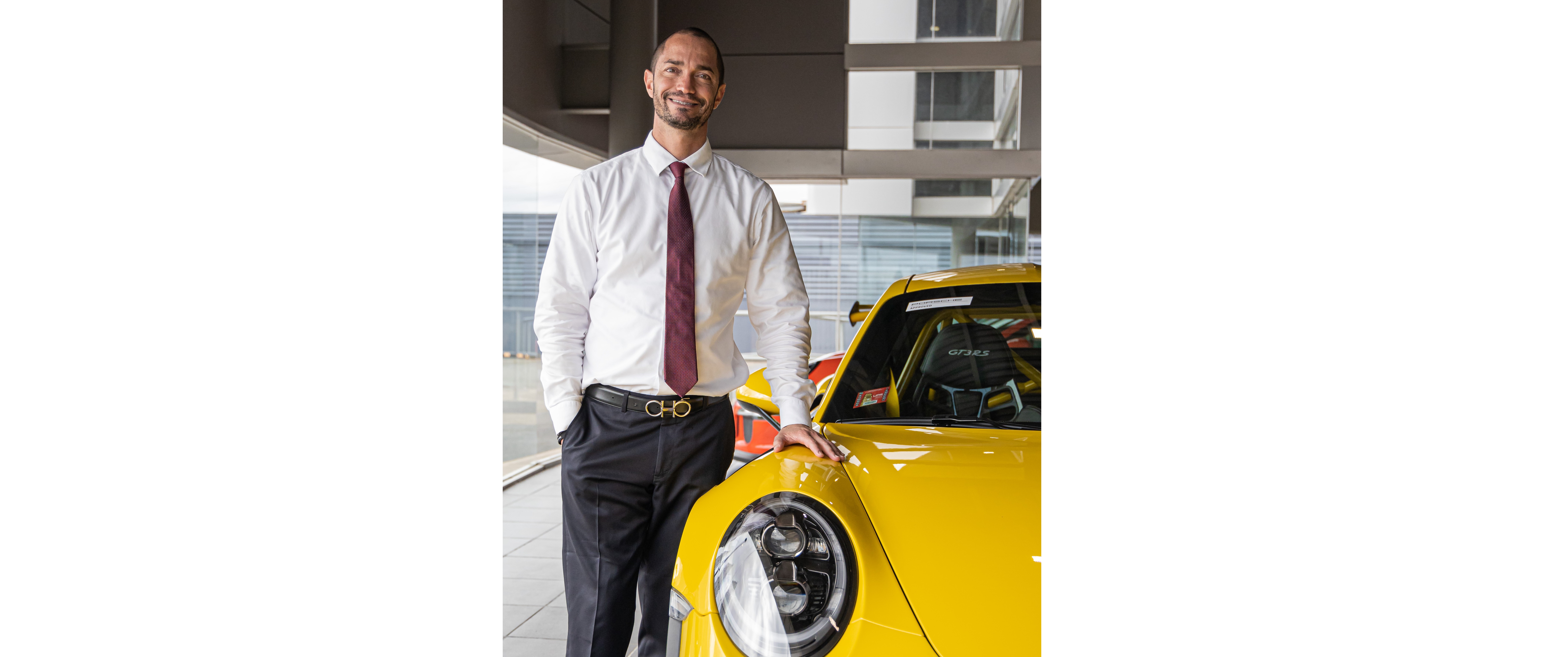 Jorge Santiago, Ejecutivo de Ventas Certificado, Porsche Center Puerto Rico.
