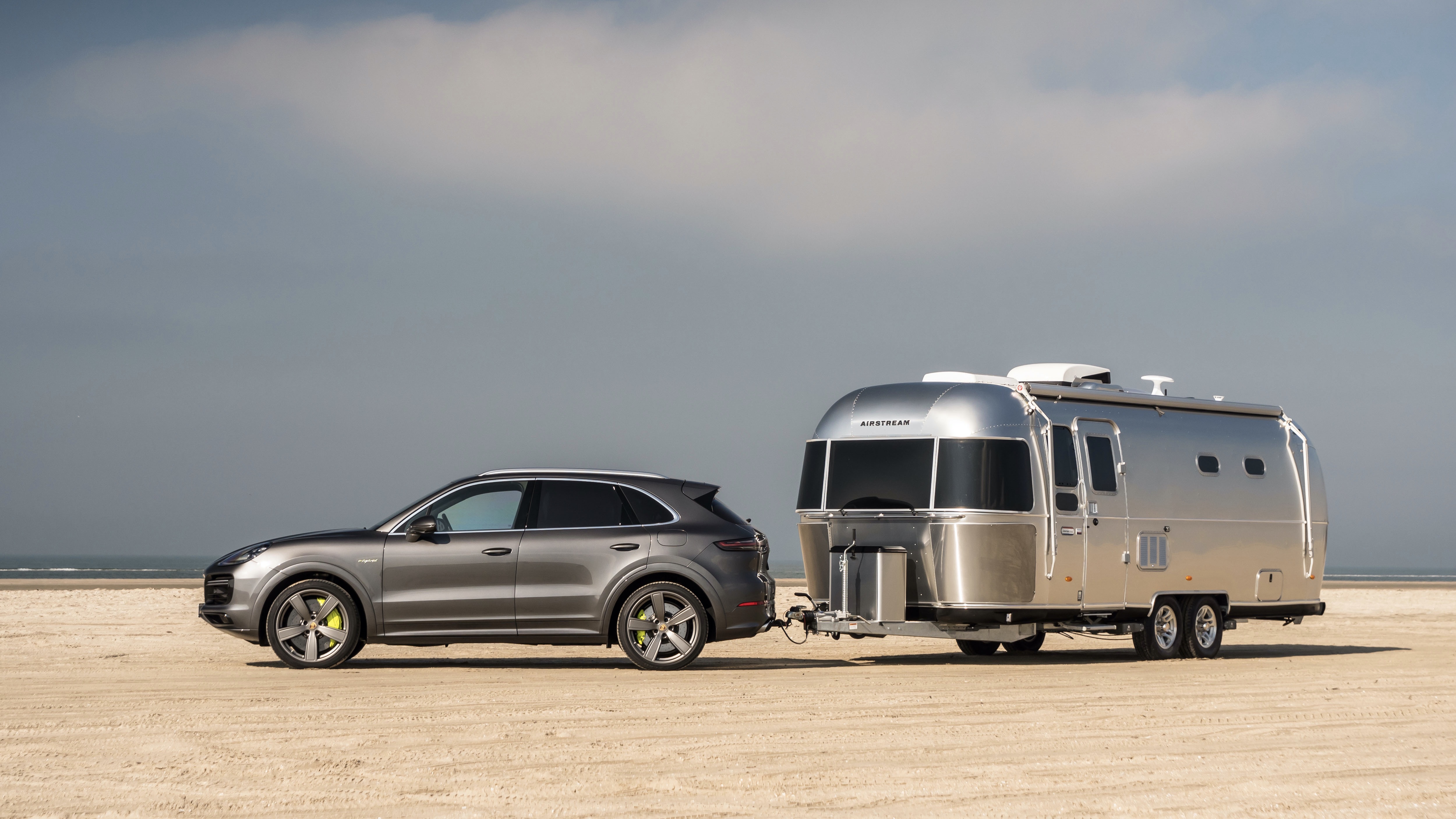 Tow, Tow, Tow Your Boat (or Your Porsche) Porsche Newsroom AUS