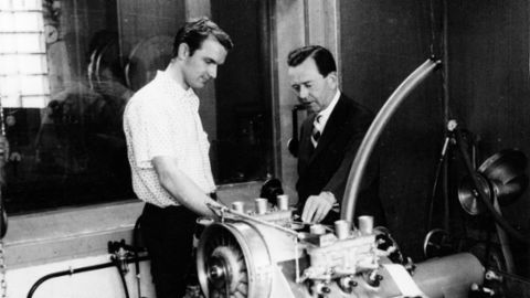 悼念费迪南德 · 皮耶希