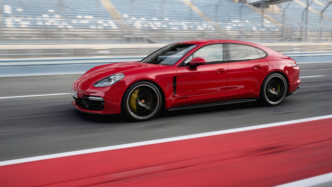 Zwei Neue Gts Modelle Nachwuchs Fur Die Porsche Panamera