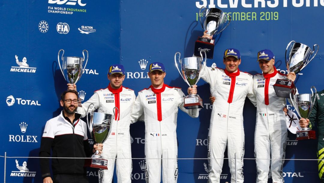 Perfect debut: One-two for the new Porsche 911 RSR at Silverstone