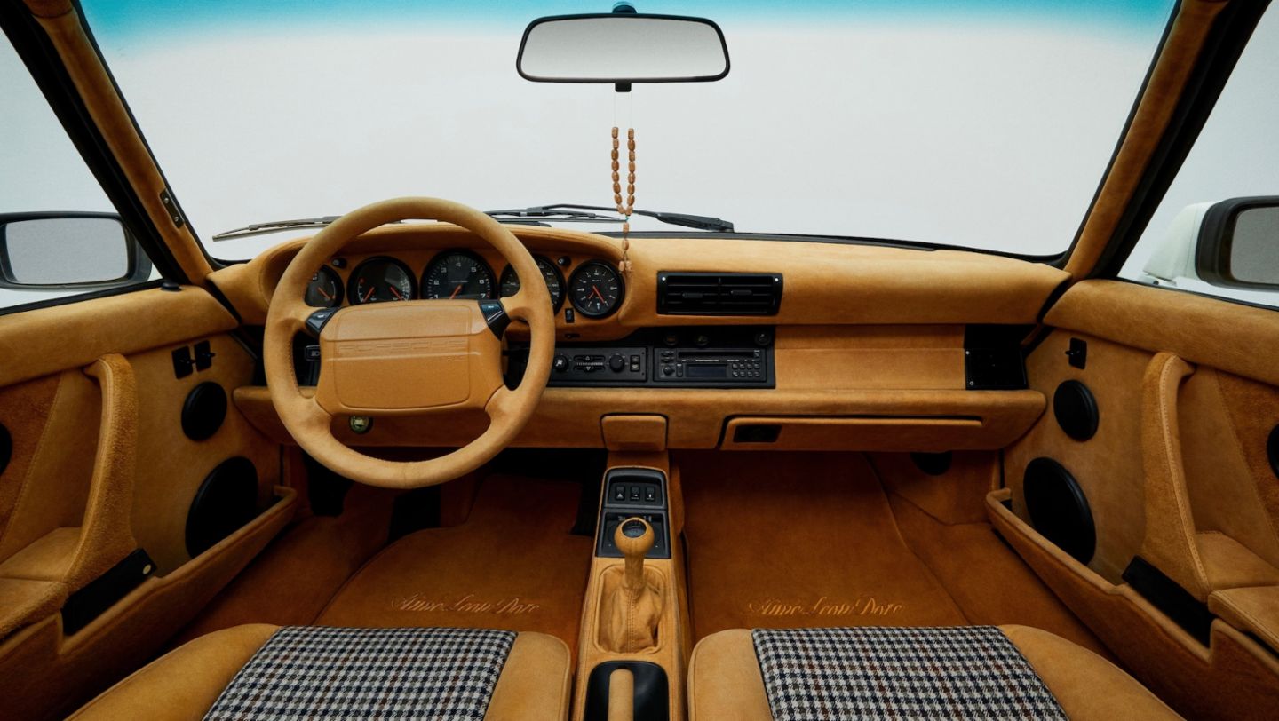 Restored Porsche 911 Combines Heritage And Fashion